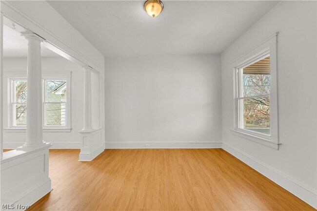 Building Photo - 8906 Jeffries Ave