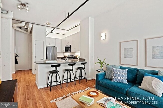 Building Photo - 1300 N Street NW-#106