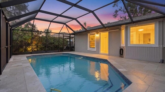 Building Photo - 6808 Friendship Dr