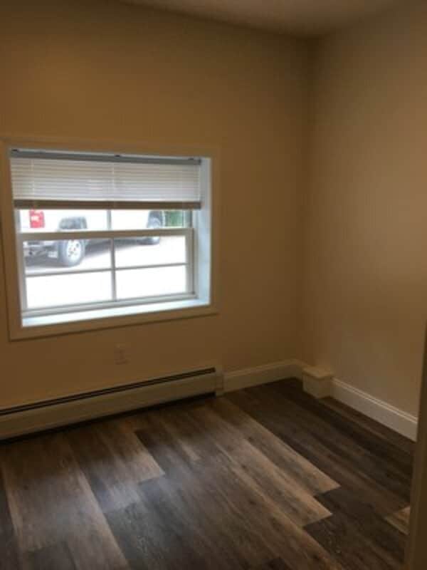 Building Photo - 323-325 College Street, Unit 11