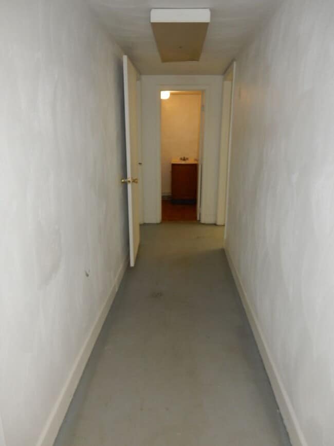 Building Photo - 3 BR home, convenient to Downtown Vinton!