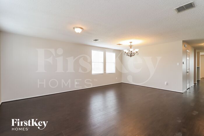 Building Photo - 3825 Foxhound Ln