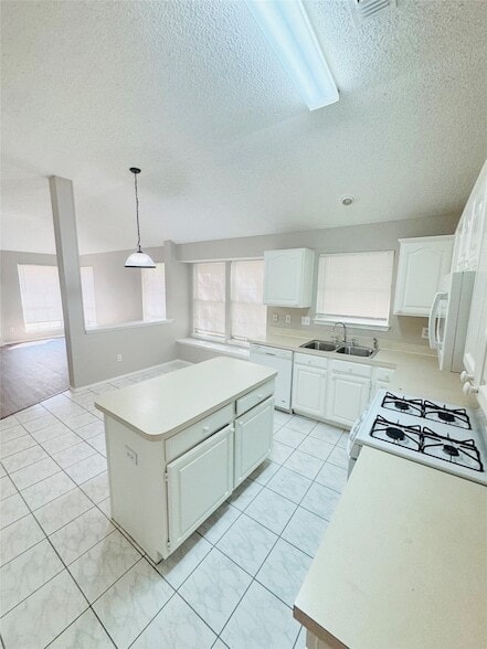 Building Photo - 1314 Mill Crossing