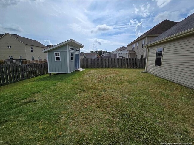 Building Photo - 323 Nottingley Dr