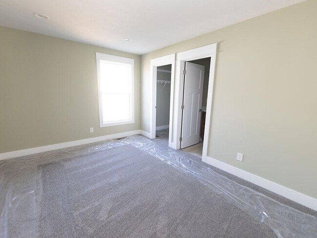 Building Photo - Westcott 11B - Townhome