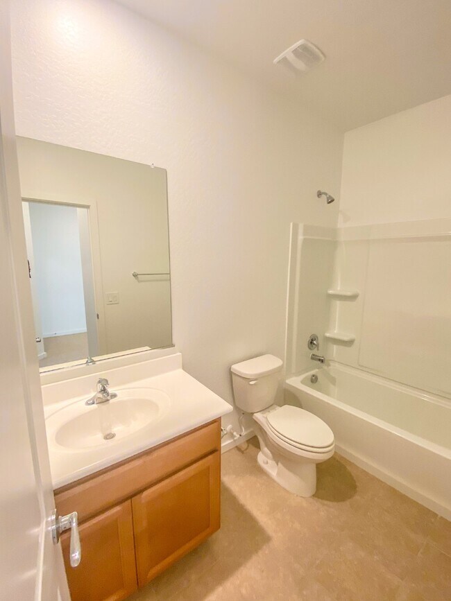 Building Photo - 6980 E Gamebird Way