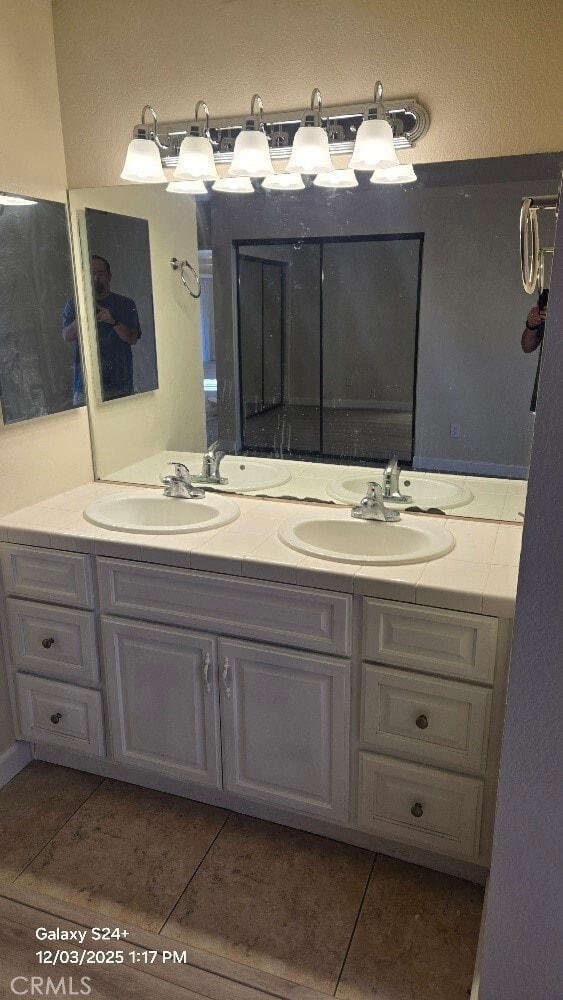 Building Photo - 10683 Walnut St