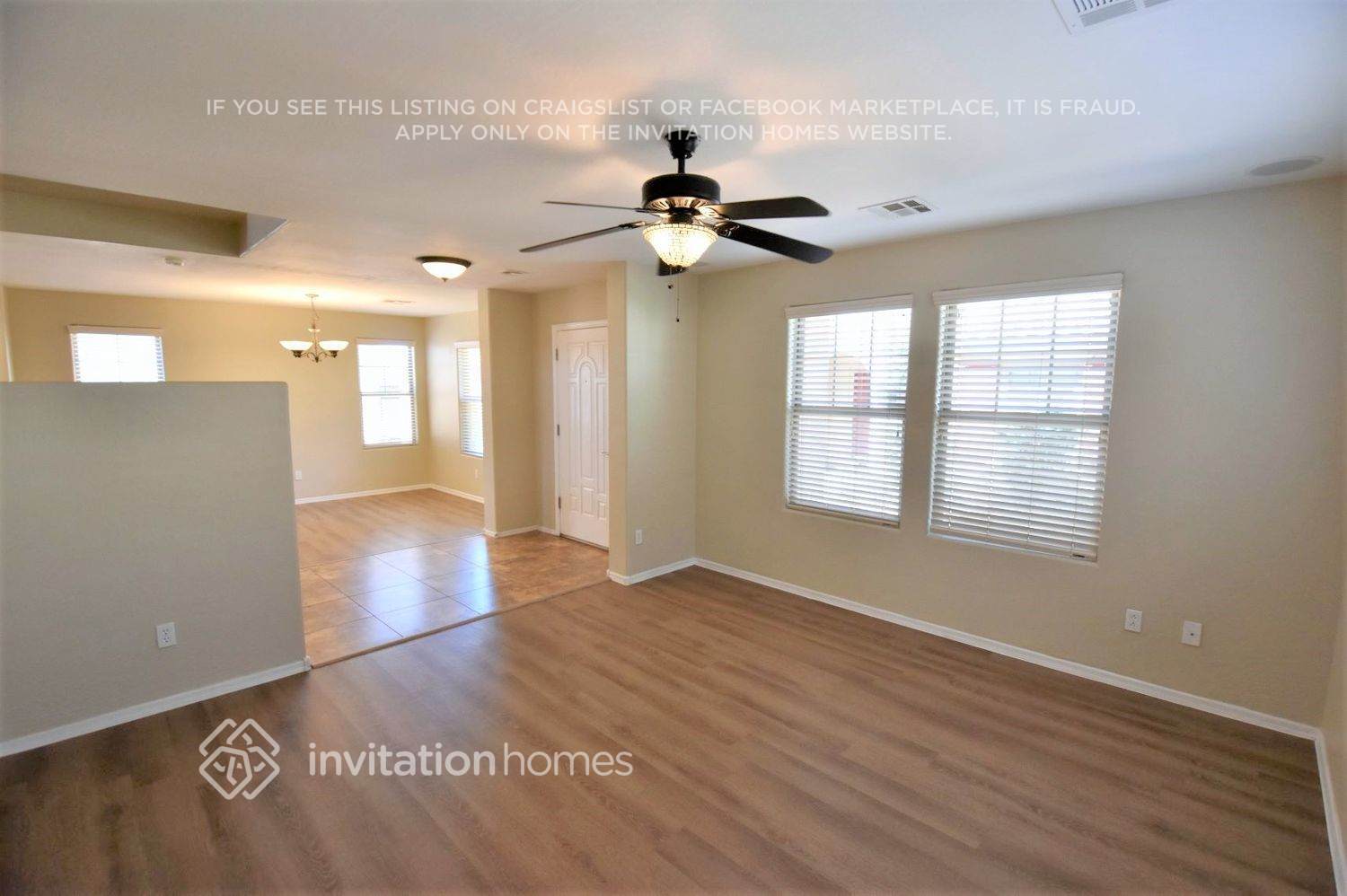 Building Photo - 2611 E Bart St