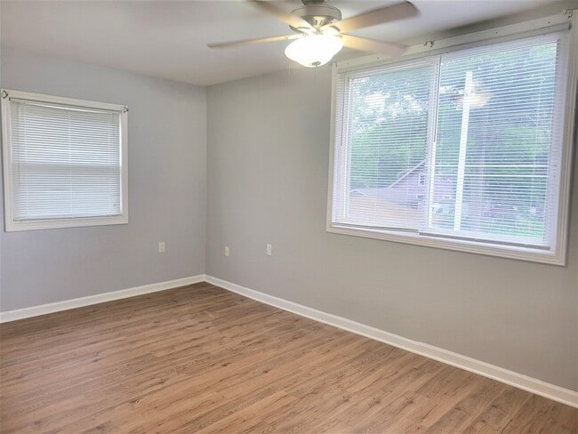 Building Photo - 52 N Glenwood Ave