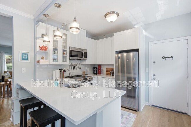 Building Photo - 430 Lindbergh Drive NE