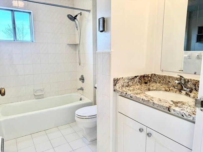 Building Photo - 395 Revere Beach Pkwy