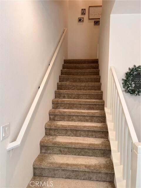 Building Photo - 16032 Sunny Ct