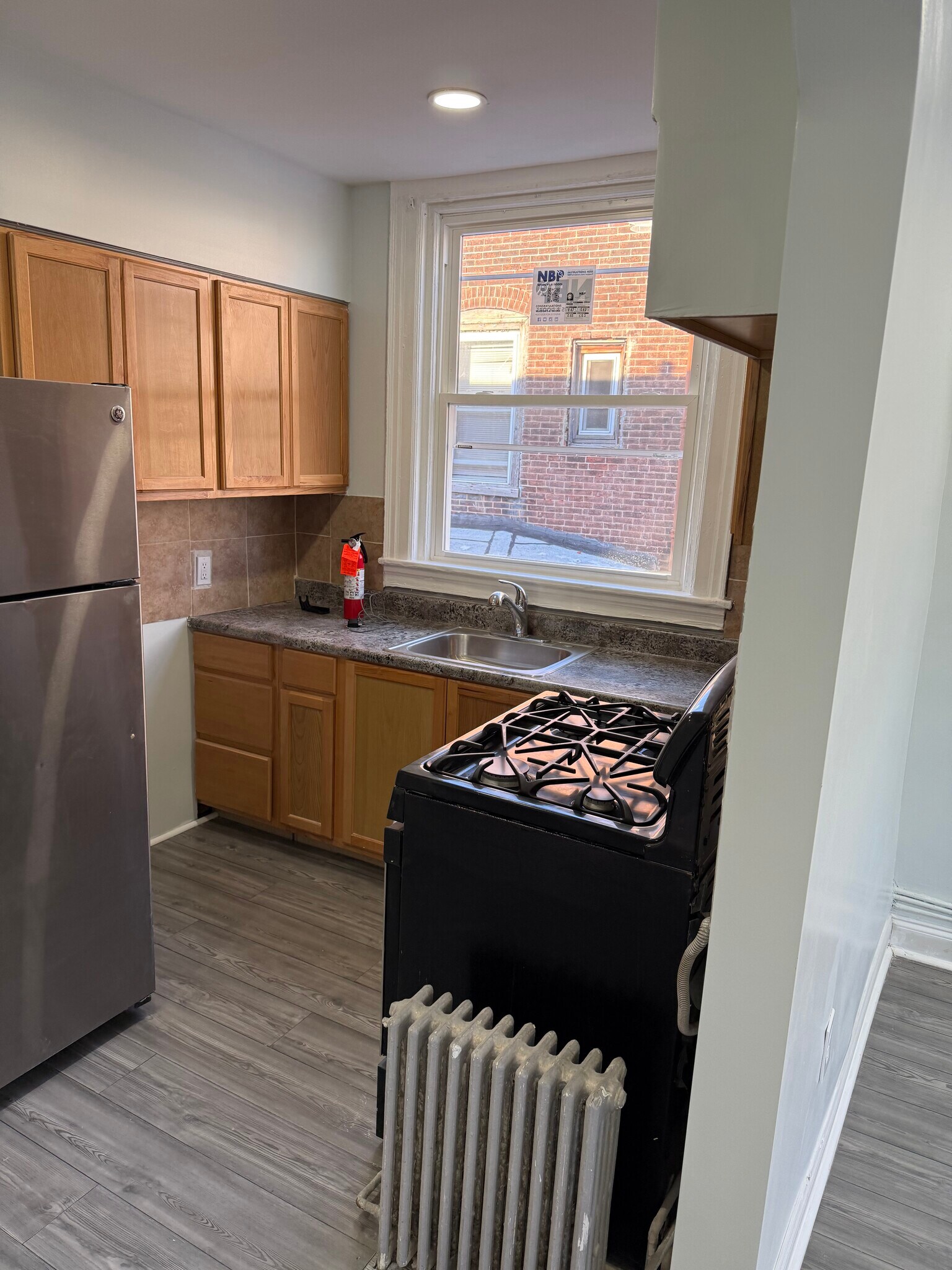 Building Photo - 5719 N Park Ave