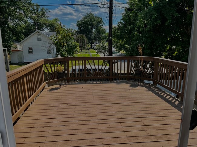 Deck - 5010 Kenilworth Ave
