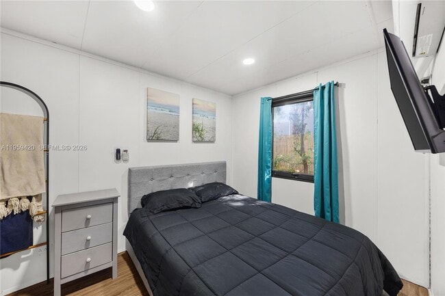 Building Photo - 5511 Woodland Ln