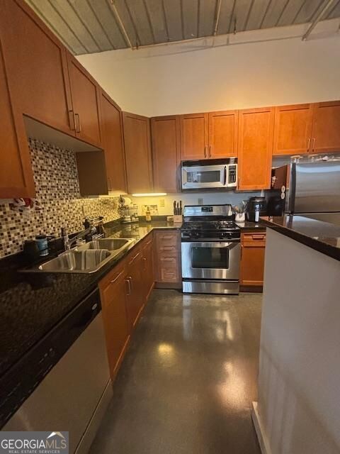 Building Photo - 572 Edgewood Ave NE