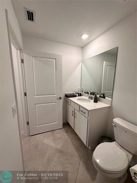 Building Photo - 5651 Double Eagle Cir