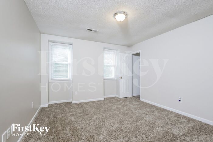 Building Photo - 3224 Timberwolf Ave