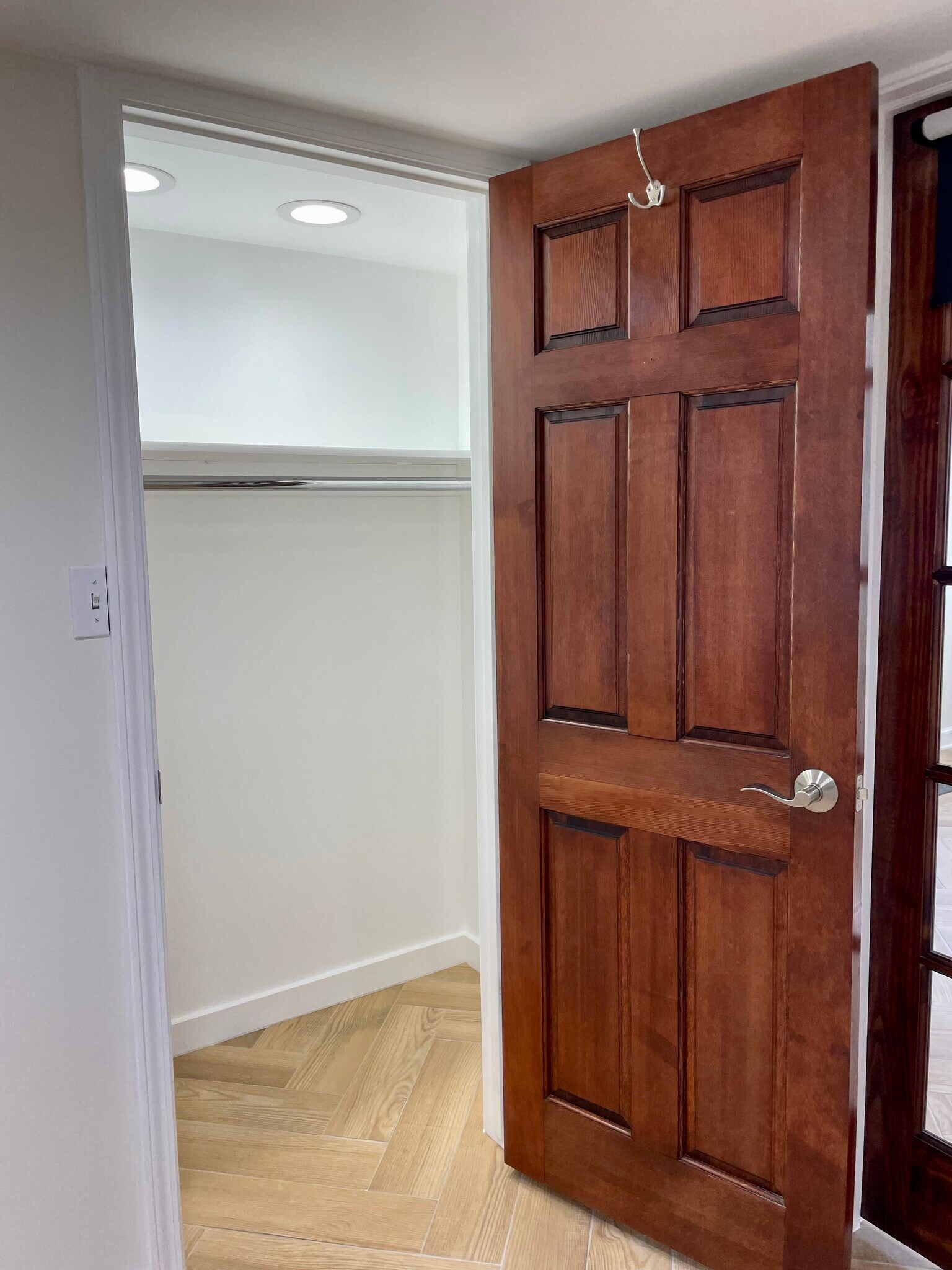2nd closet - 1555 E Browning Ave