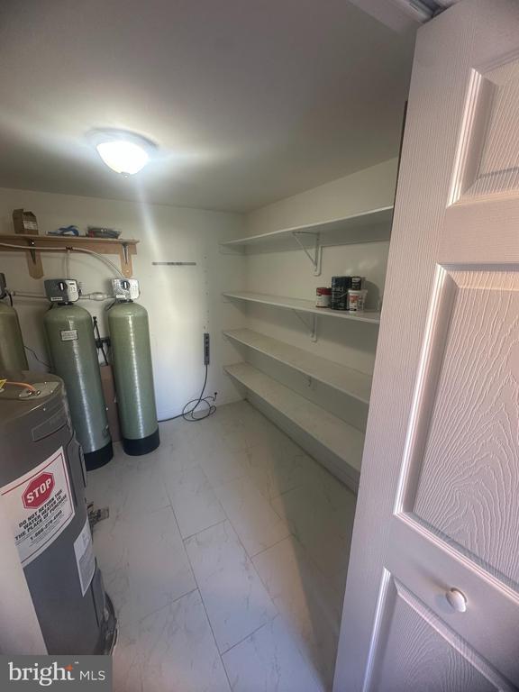 Building Photo - 952 Brent Point Rd