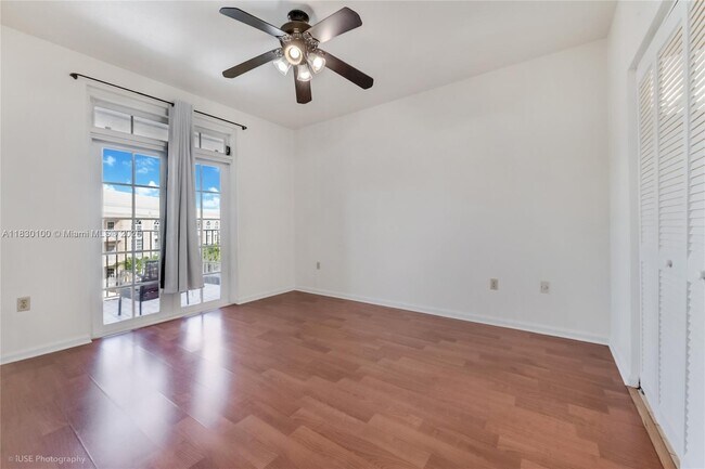 Building Photo - 1280 S Alhambra Cir