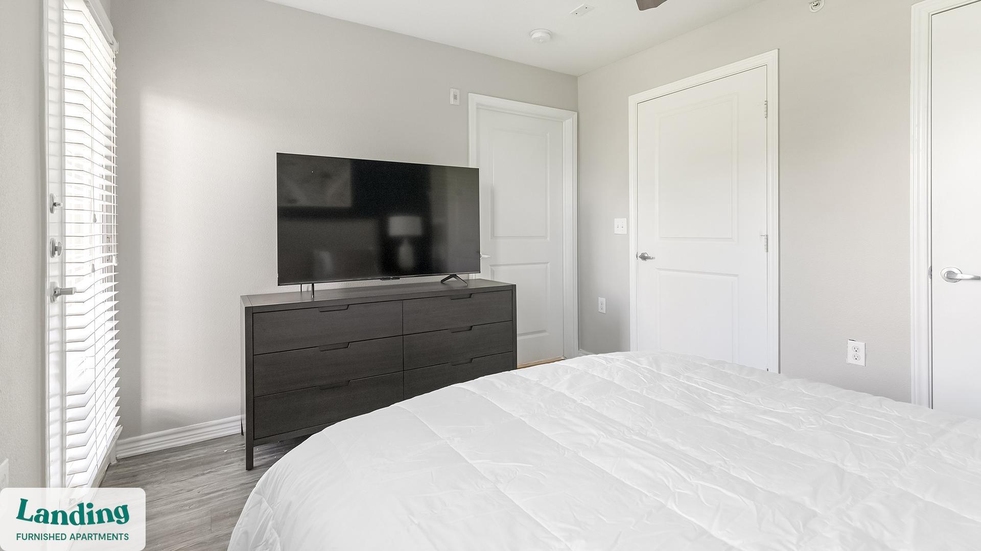 Building Photo - 130 Camino De Oro