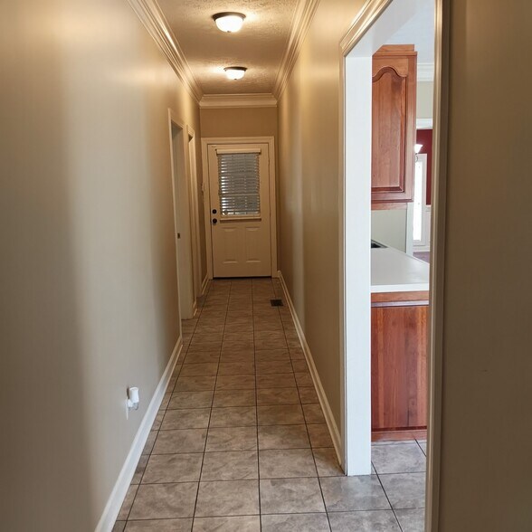 Building Photo - 62 Sommersby Dr