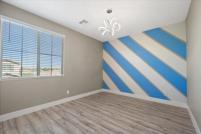 Building Photo - Entertainer's Dream 4Bd Home with Designer Finishes & Outdoor Kitchen