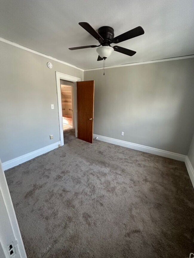 Building Photo - 25 Meech Park