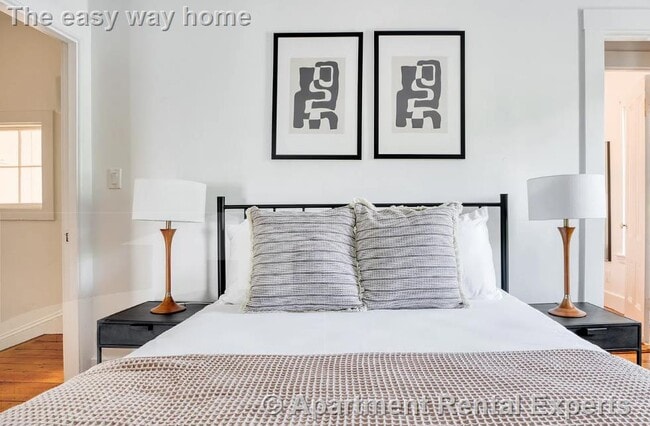 Building Photo - 32 Healey St