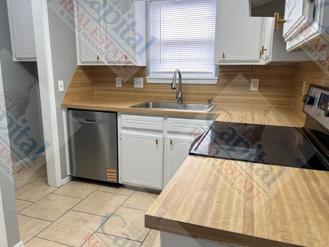 Building Photo - Welcome Home!