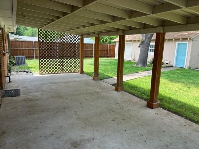 Building Photo - 13739 Sundown Trail
