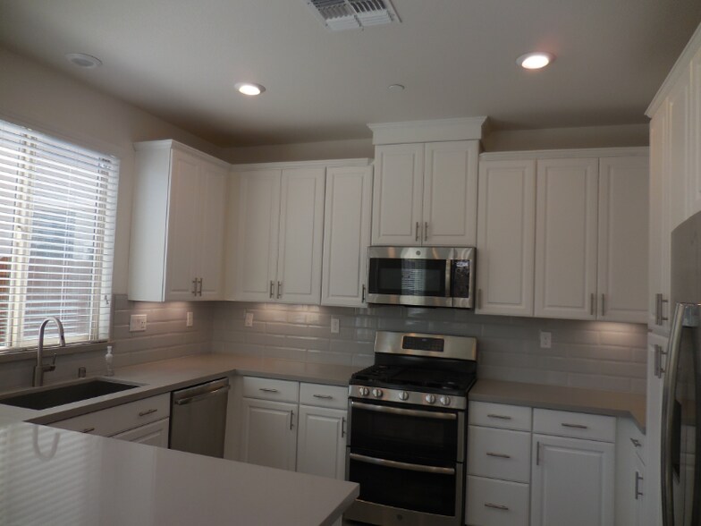 Building Photo - 3978 Scordia Way