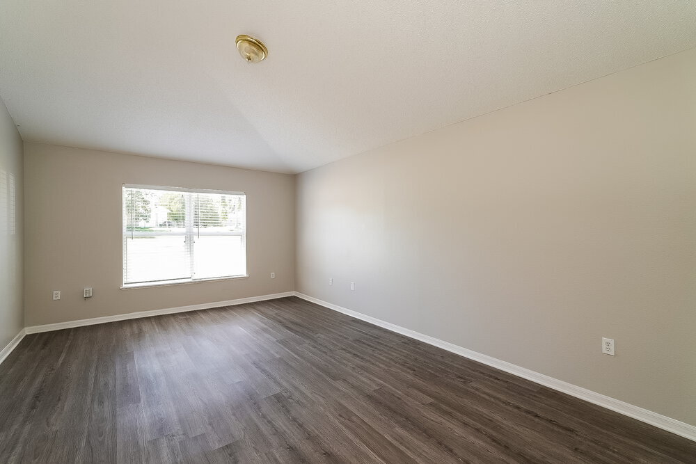 Building Photo - 5511 Ashland Dr