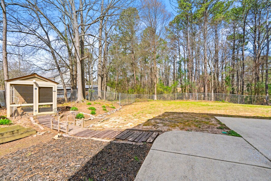 Building Photo - 3394 Pendley Rd