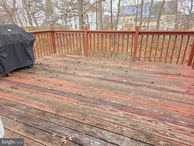 Building Photo - 14100 Oakpointe Dr