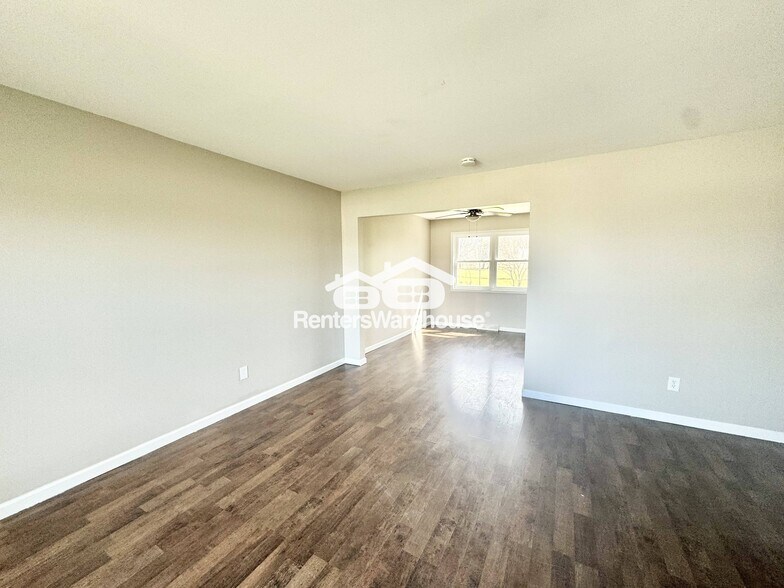 Building Photo - 4924 Madison Ave