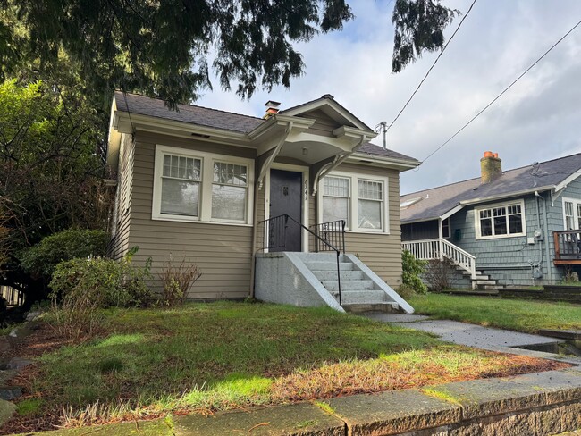 Building Photo - 6247 31st Ave NE