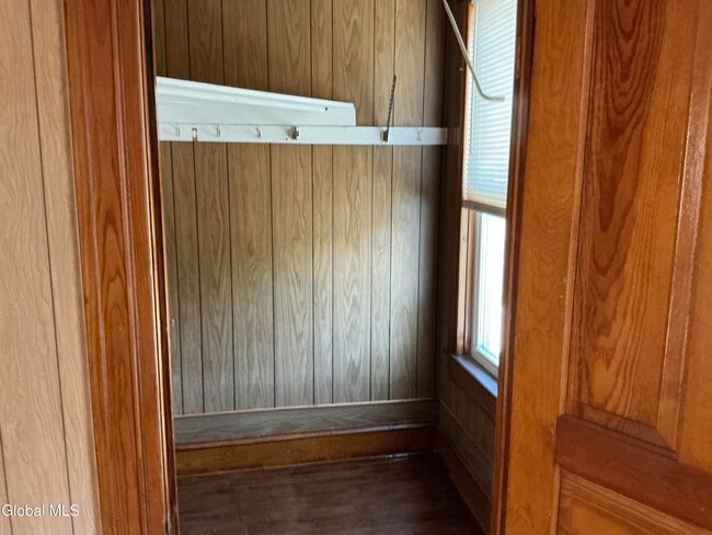 Building Photo - 17 Belmont Pl