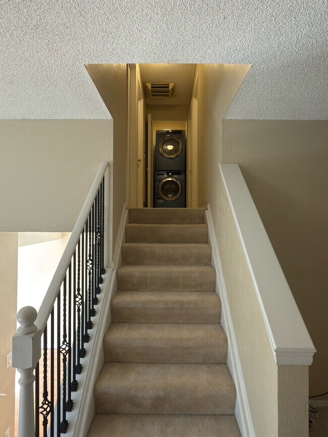 Building Photo - 19652 E Utah Pl