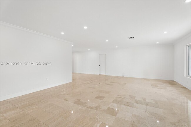 Building Photo - 9365 SW 142nd St