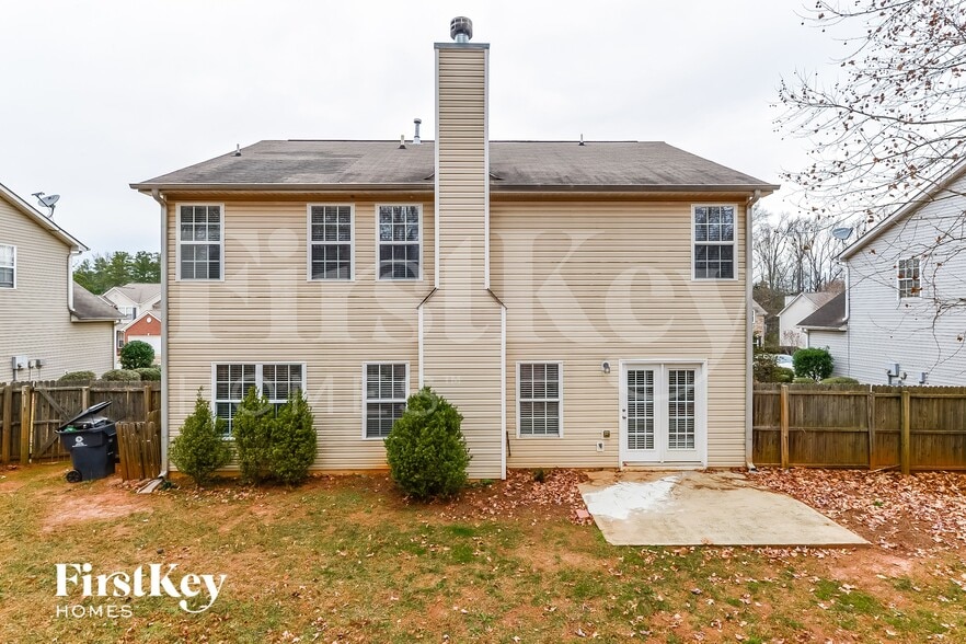 Building Photo - 740 Winbrook Dr