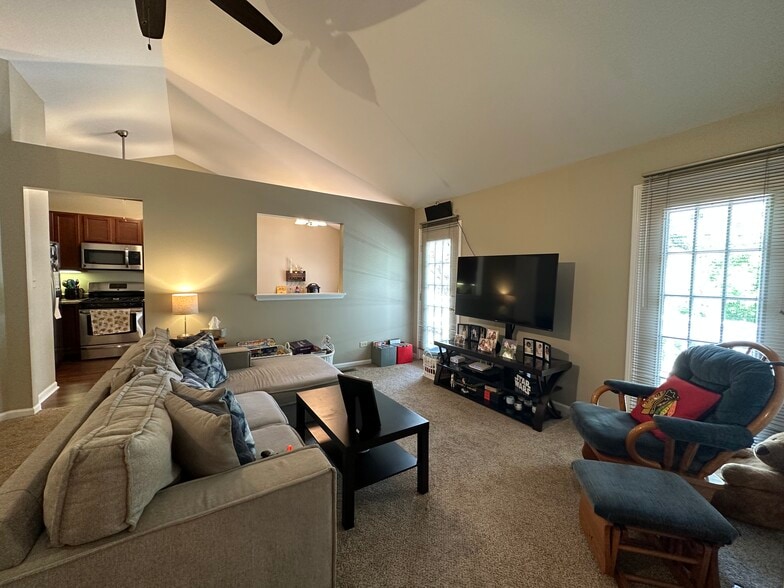 Building Photo - 1241 Ballantrae Pl