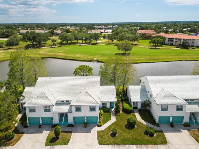 Building Photo - 6616 Pineview Terrace