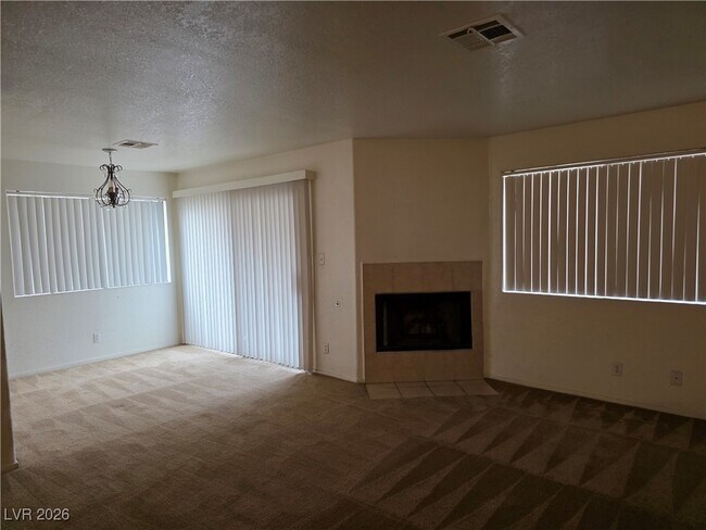 Building Photo - 5018 S Rainbow Blvd