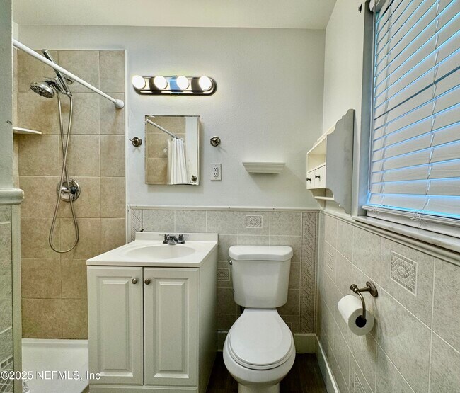 Building Photo - 10857 Dulawan Dr