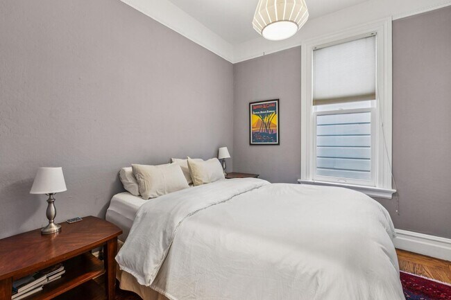 Building Photo - 2985 Harrison St