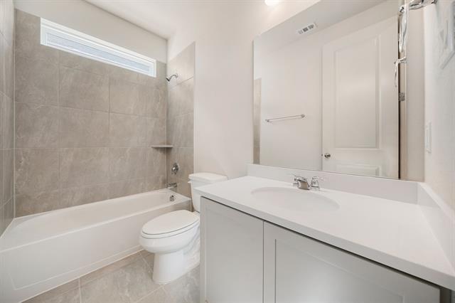 Building Photo - 912 Alberta Spruce Rd