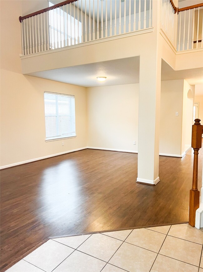 Building Photo - 5018 Juniper Walk Ln