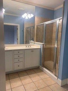 Building Photo - 144 W Ridge Way